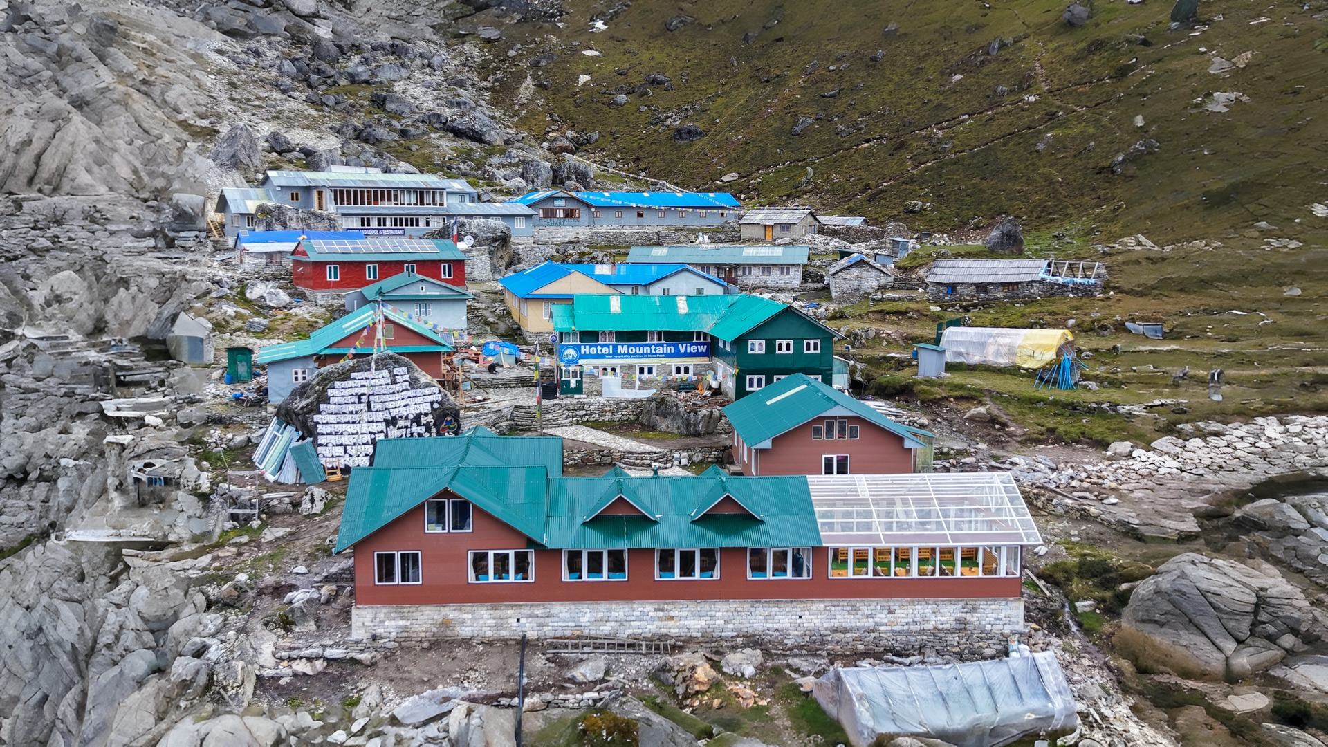 Best hotel in Mera Peak Khare